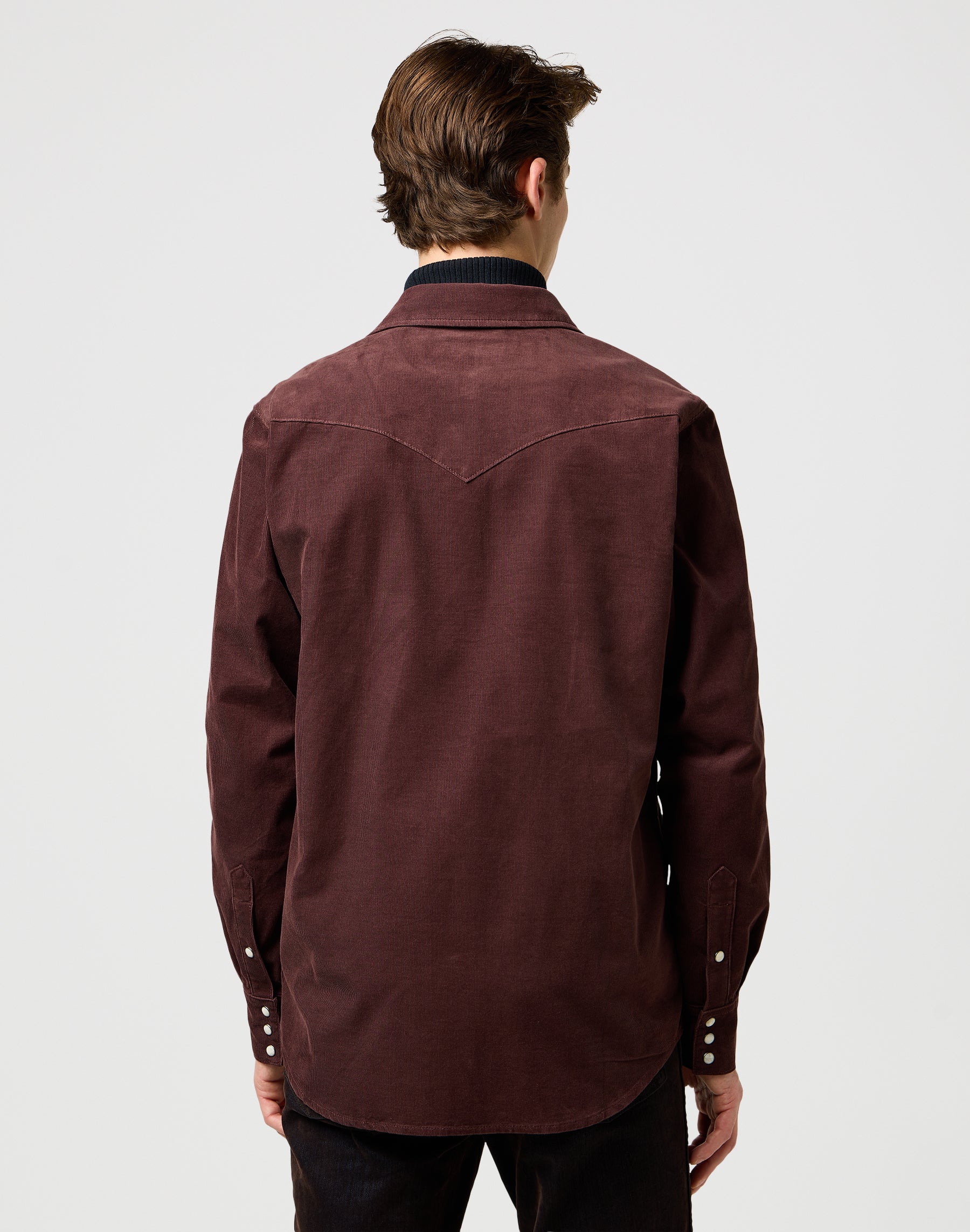 Western Cord Shirt in Mahogany Hemden Wrangler