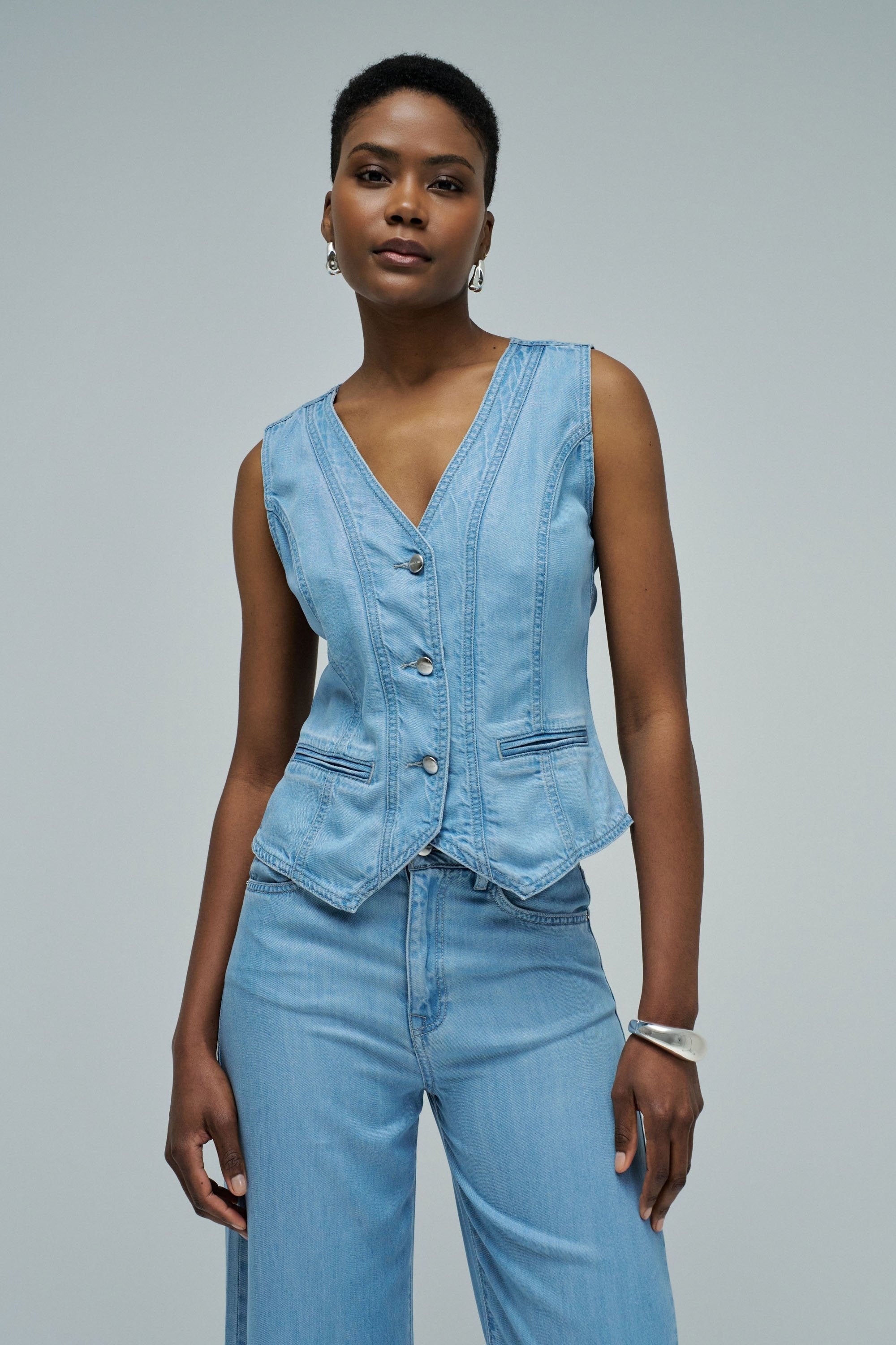 Denim Vest in Medium Light Hemden Salsa Jeans