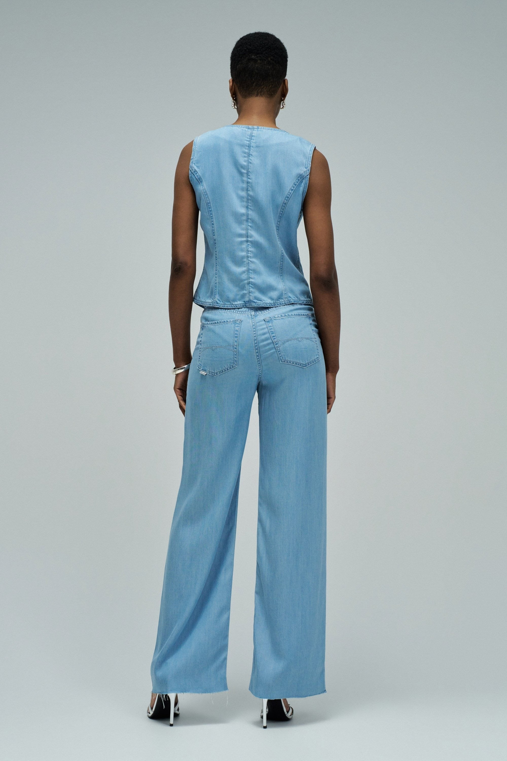 Denim Vest in Medium Light Hemden Salsa Jeans