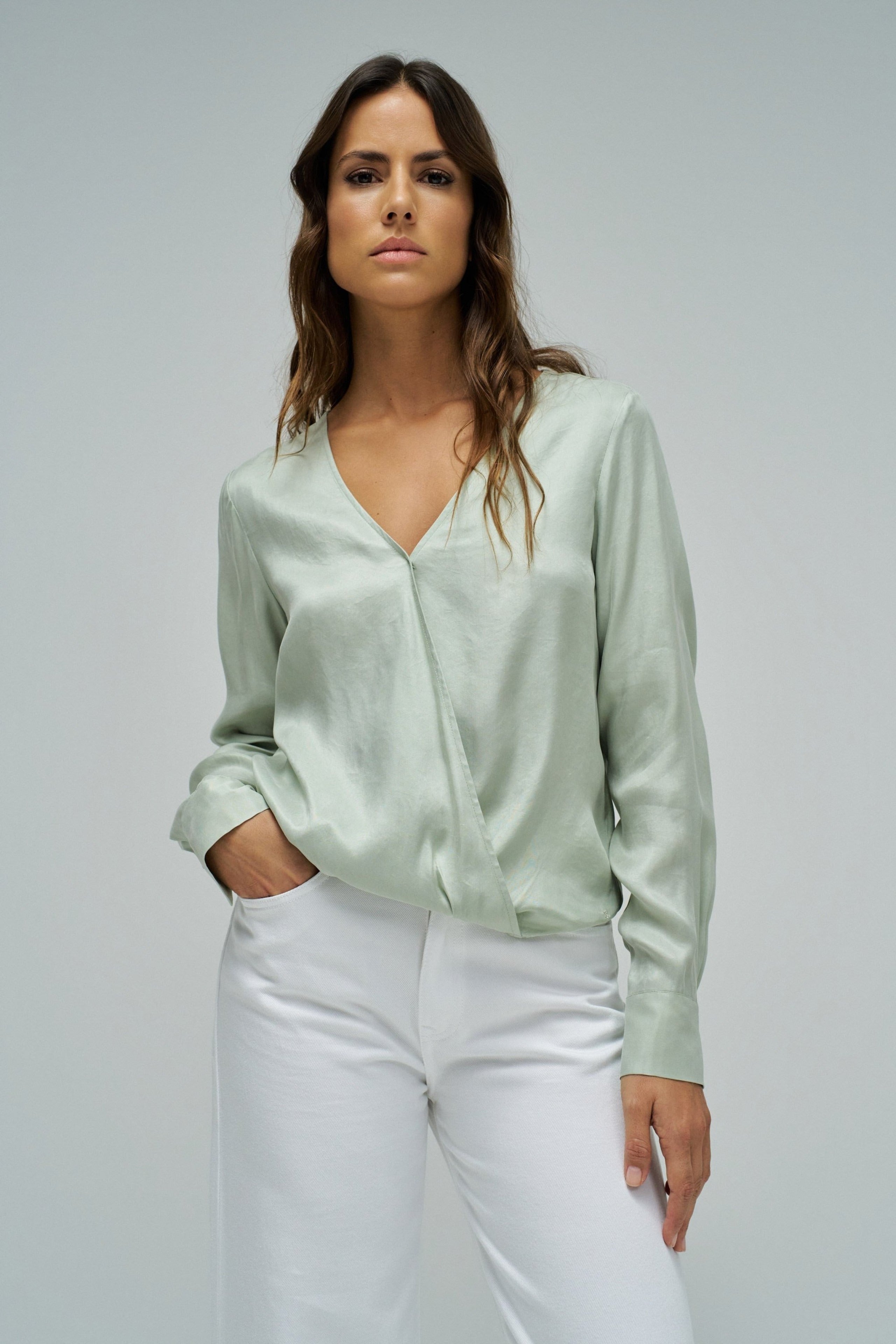 Wrap Blouse in Light Green Hemden Salsa Jeans
