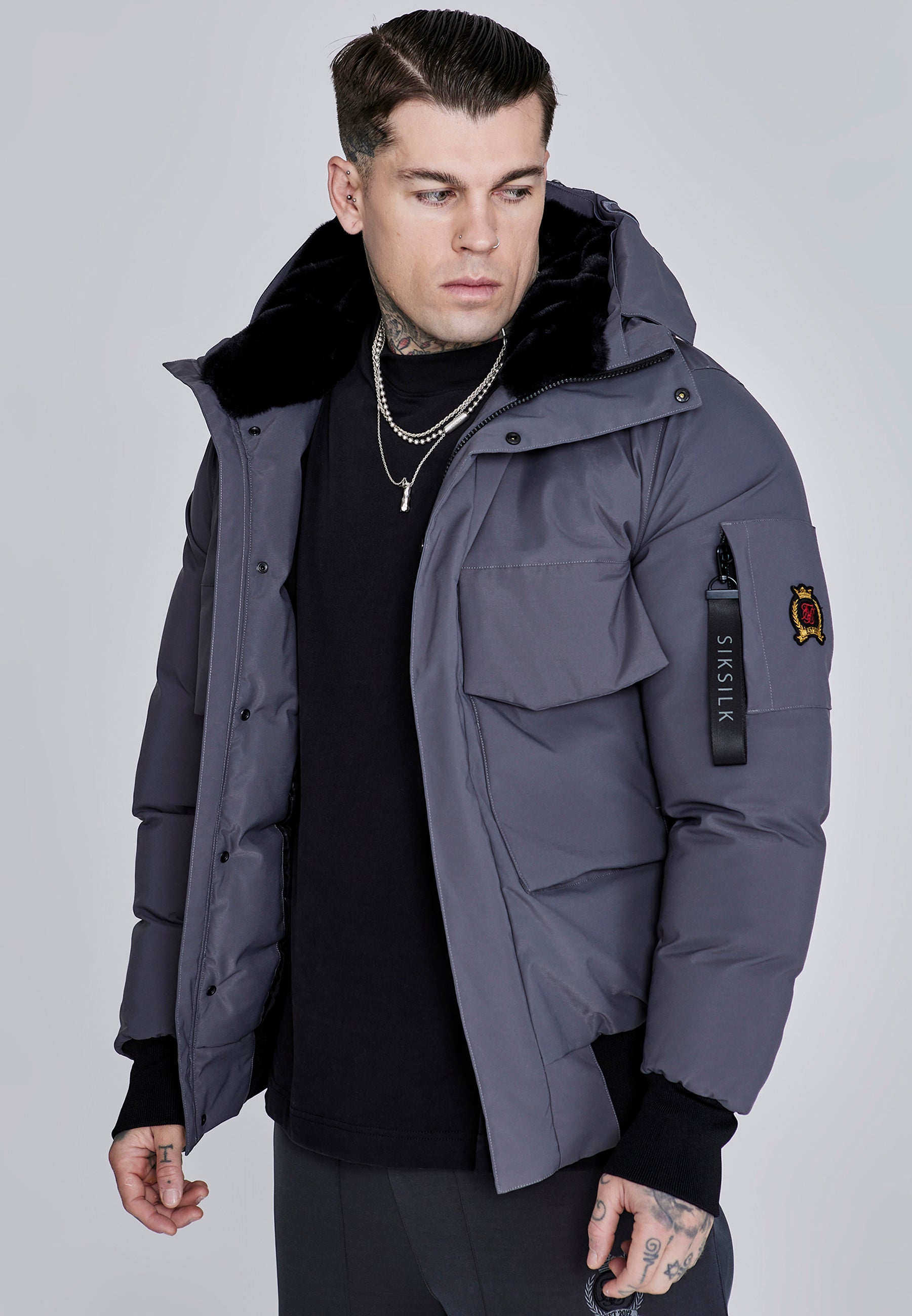 Hooded Bomber Jacket in Grey Jacken SikSilk