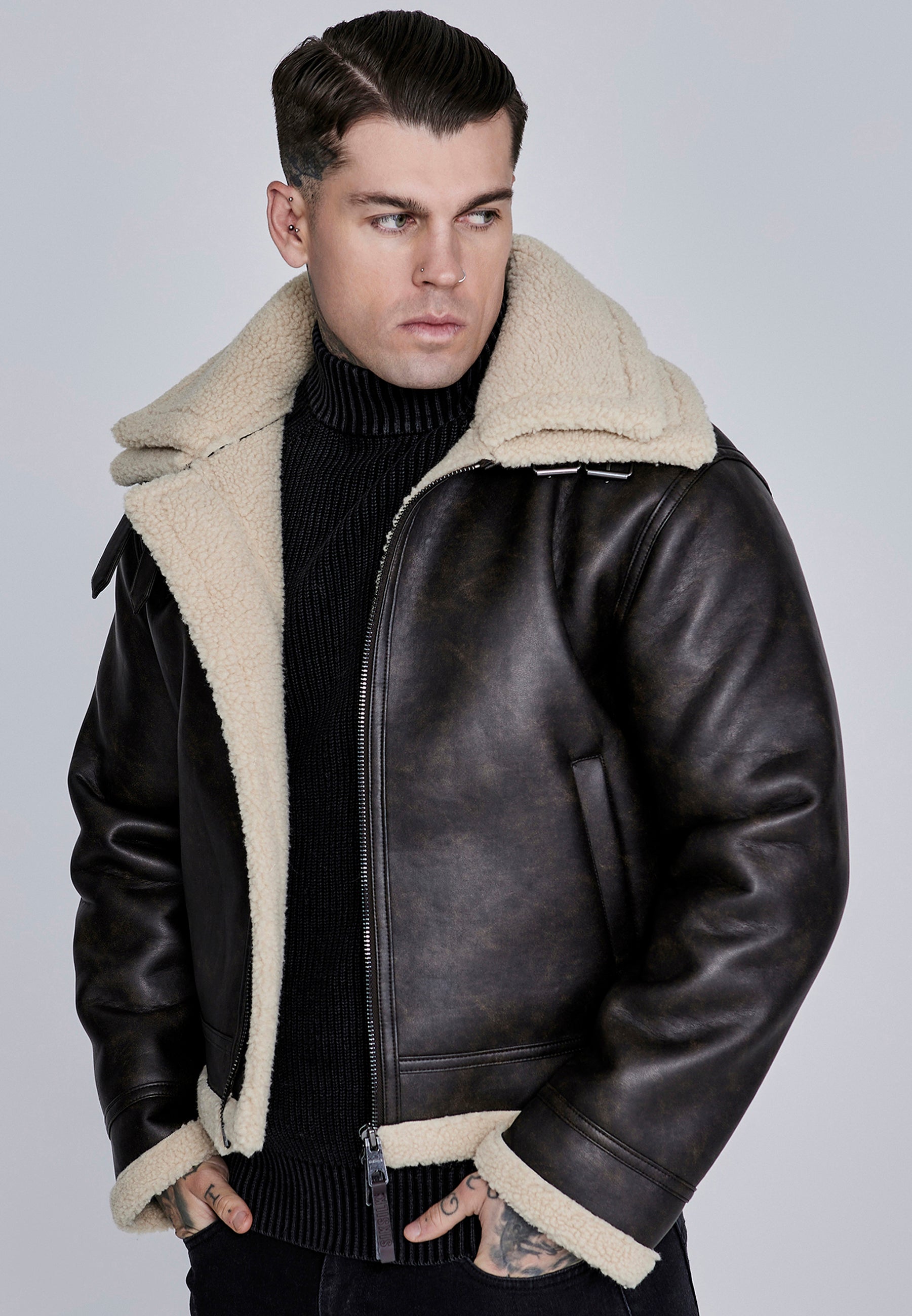 Aviator Jacket in Brown Jacken SikSilk